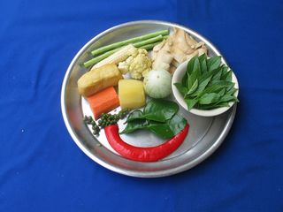 Red Curry with Mixed Vegetables120